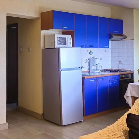 Ravni V Labin (Istria)